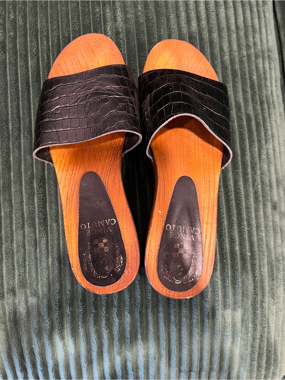 Vince Camuto Black Croc-Embossed Slide Sandals with Wood-Effect Footbed